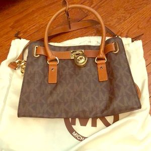 Micheal Kors bag